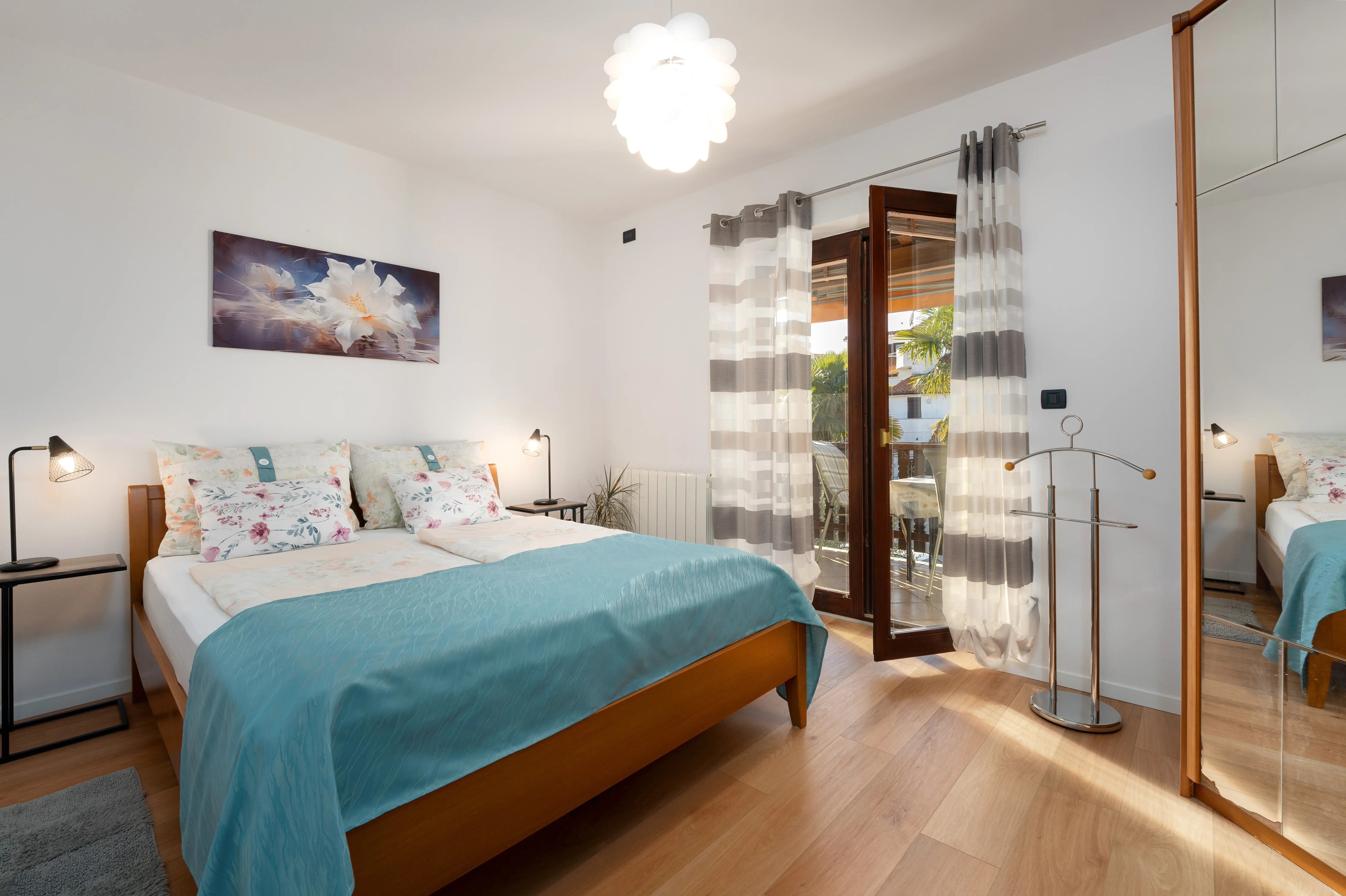 Apartment no 4